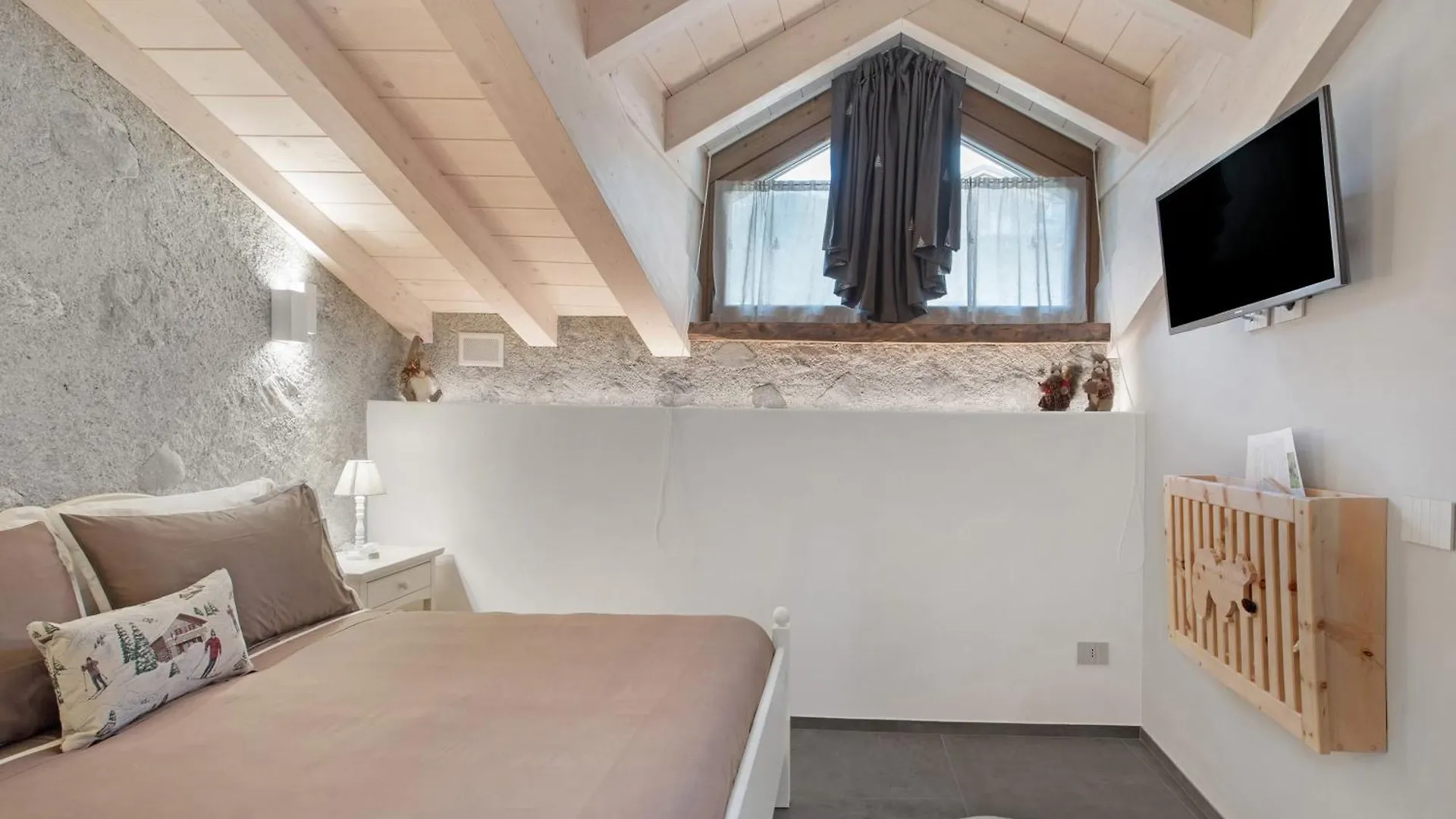 Chalet Sambor Oga 0*,